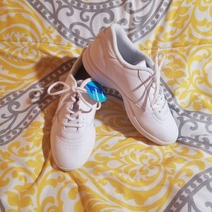 Easy Spirit White Athletic Shoes